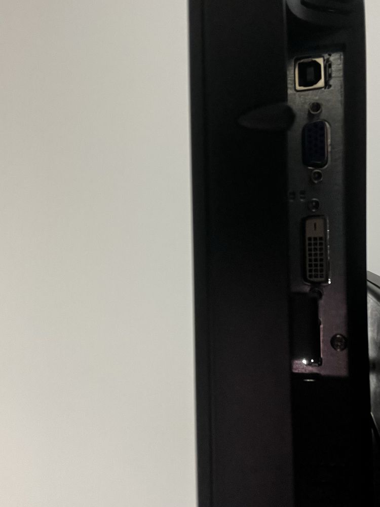 Hp monitor 27 cali