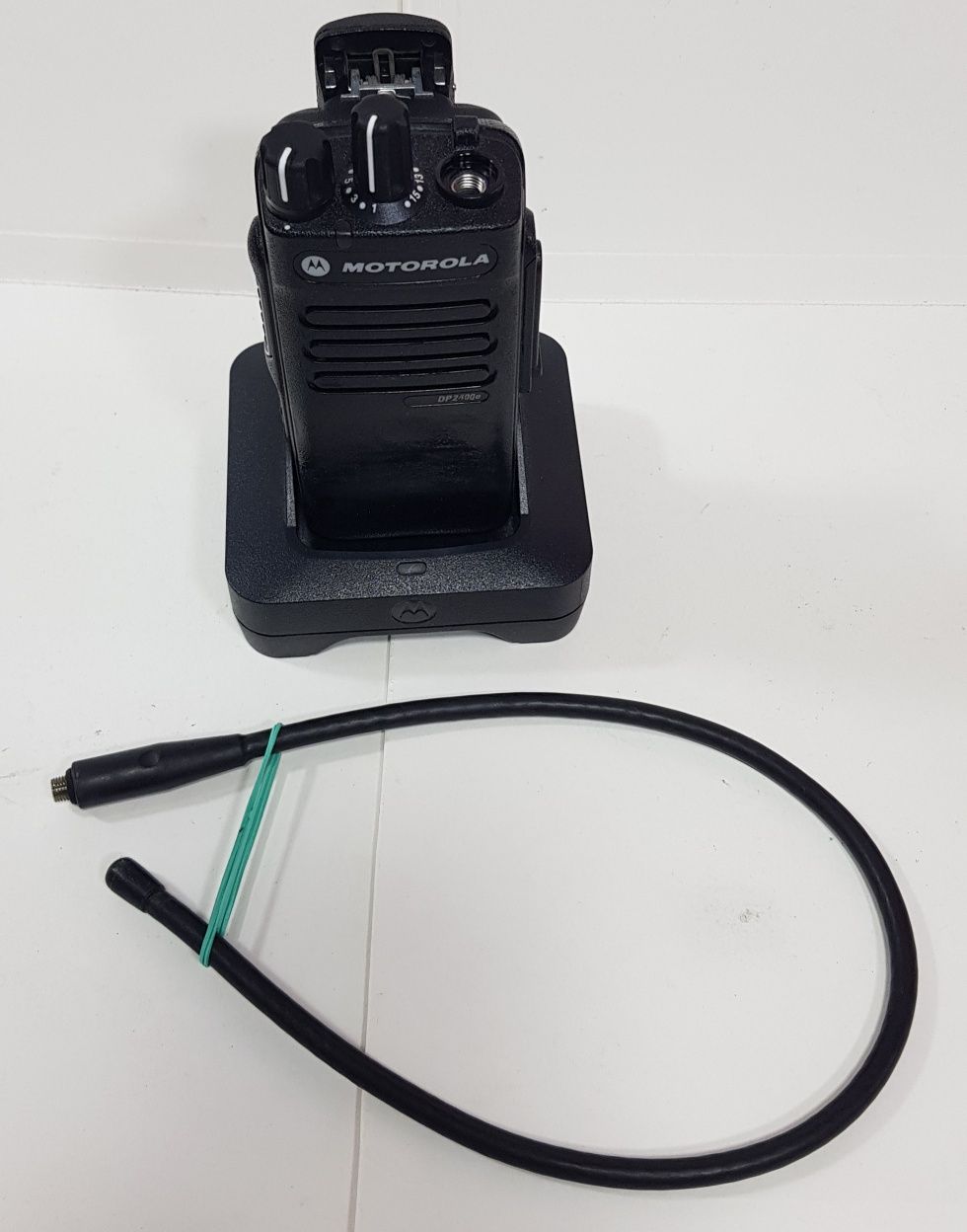 Рація Motorola DP2400e