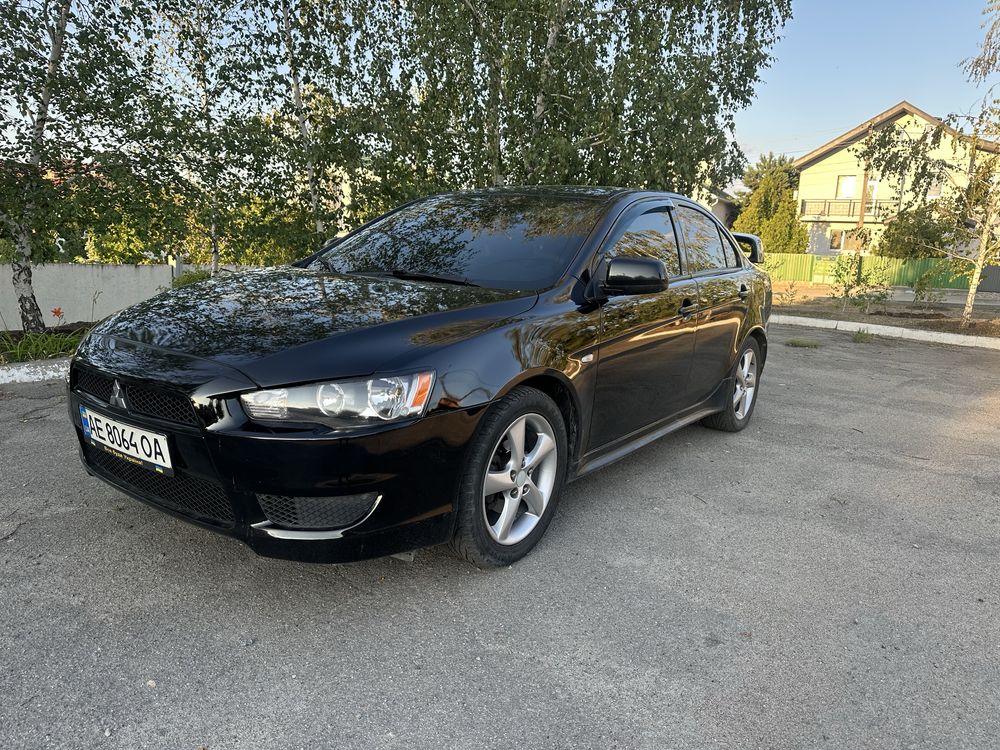 Продам митсубиси лансер 10 х