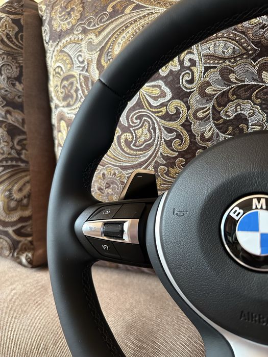 Кермо / Руль BMW M / 3 Пелюстками F-Series / F10 F30 / F15 F34 F25 F20