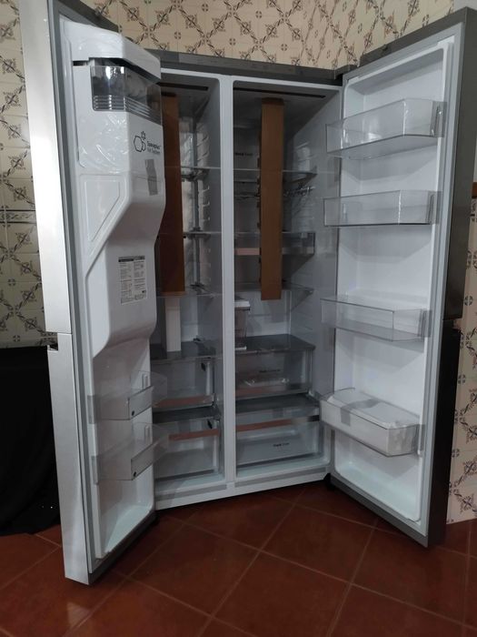 Frigorífico Americano LG GSLE91MBAB 623L Classe B