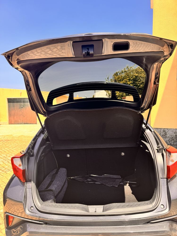Toyota C-HR Hybrid 2018