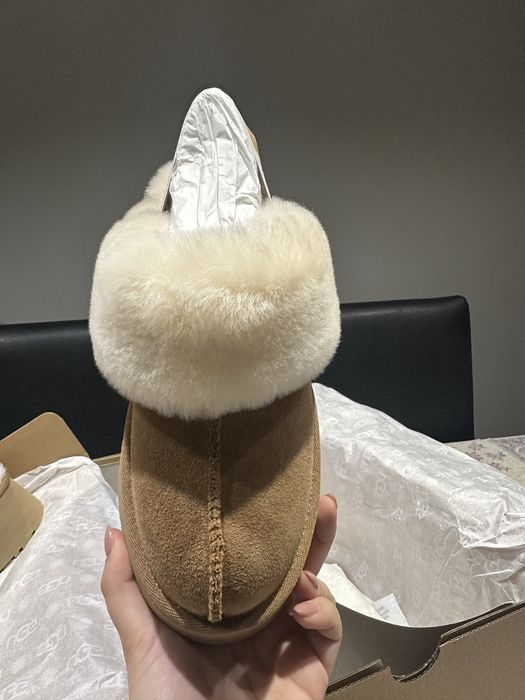 Pantufas ugg com pelinho