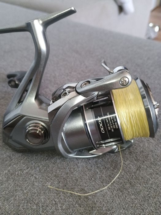 Kołowrotek shimano4000