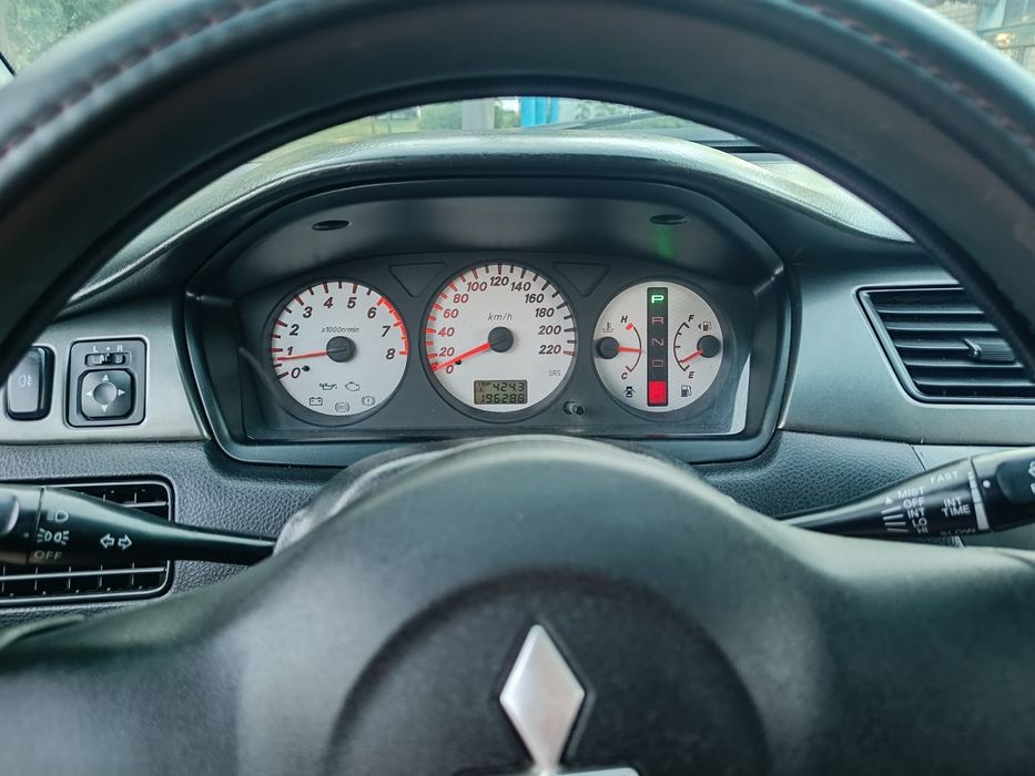Продам Mitsubishi lancer 9