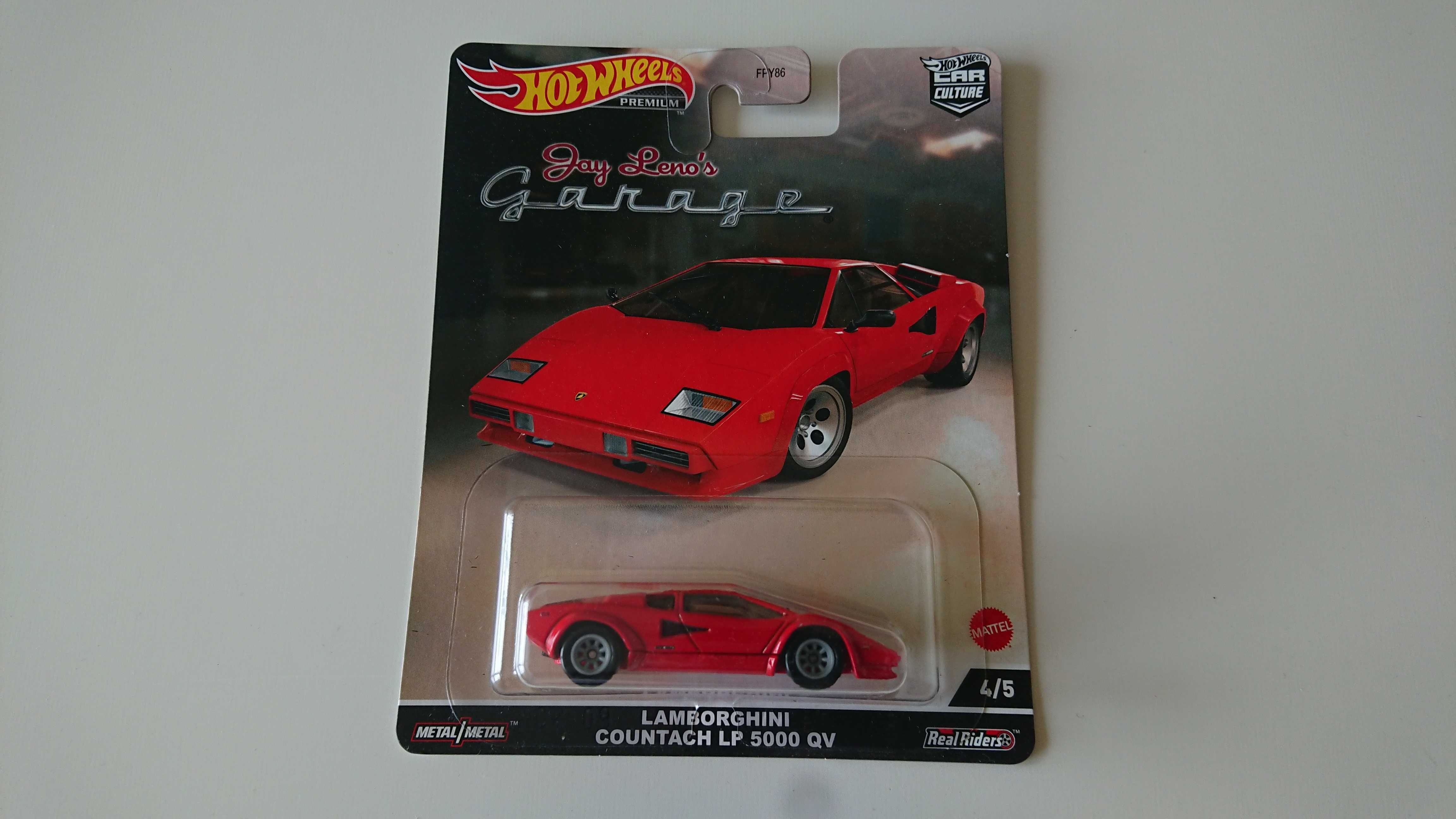 Hot Wheels Premium Lamborghini Countach LP 5000 QV (2)