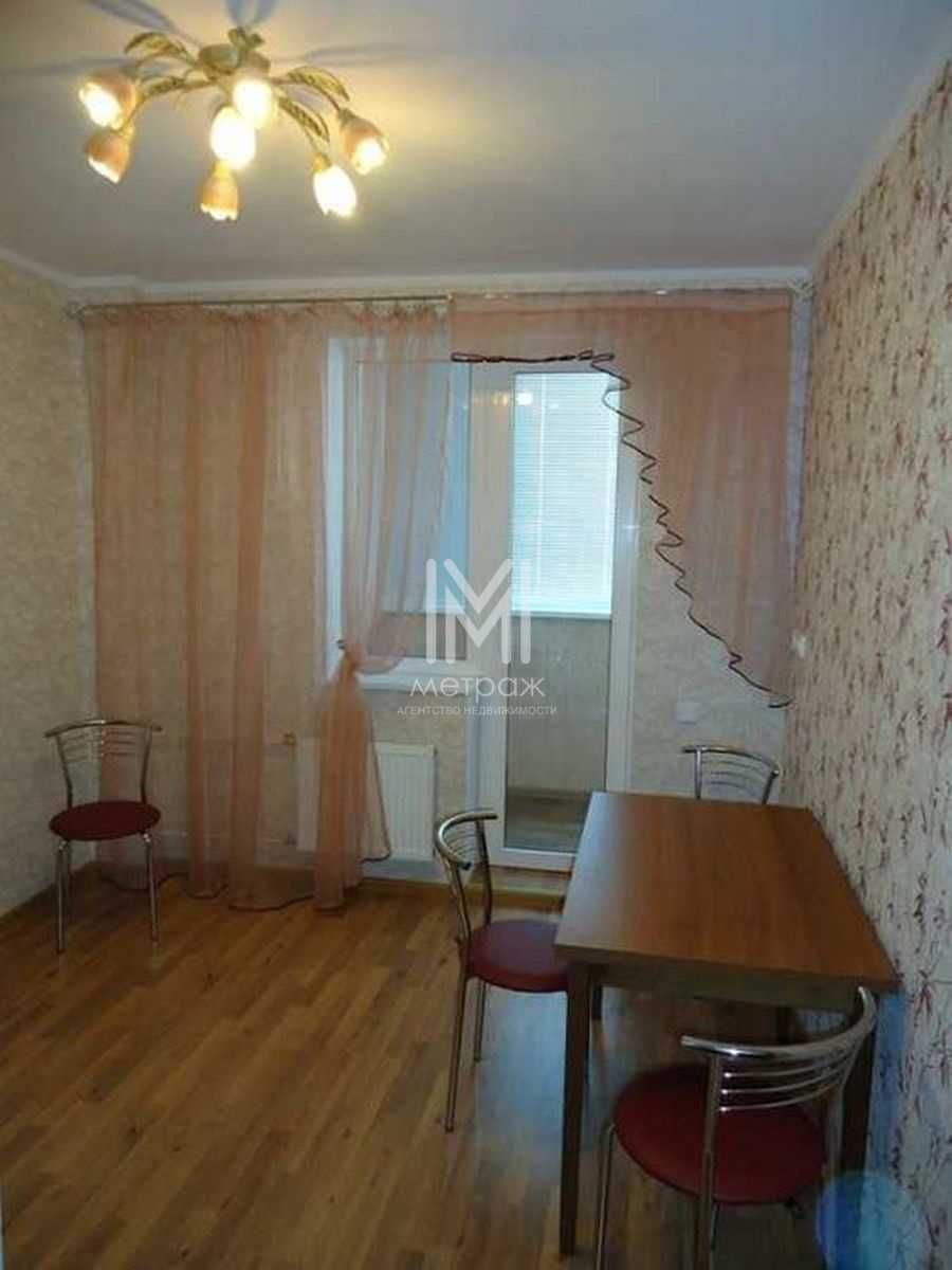 Продам 1 к квартиру ЖК на Гагарина 41/2, 45м2 с ремонтом (код 10490)
