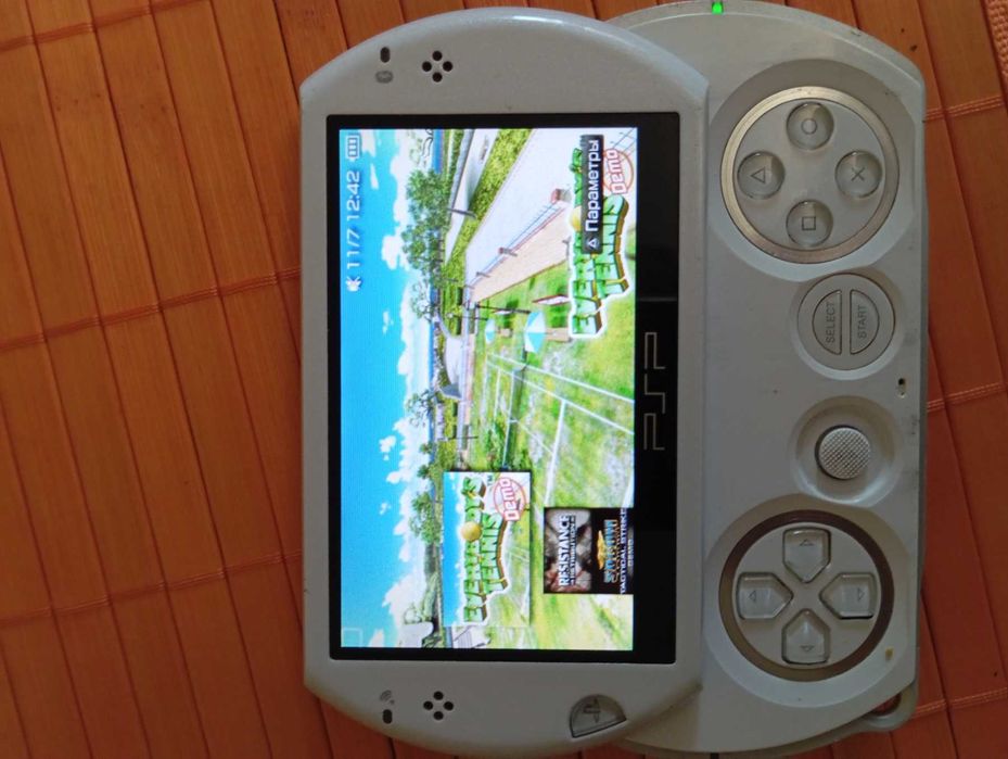 Sony psp go playstation portable