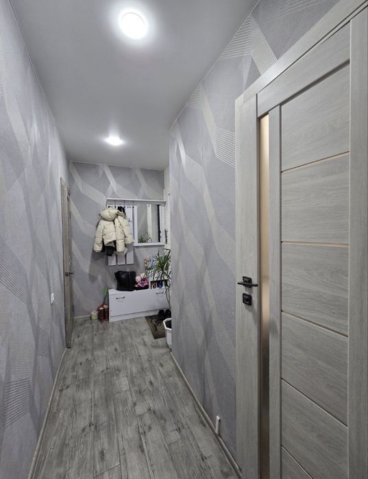 1 кімнатна квартира.Г.Жадова