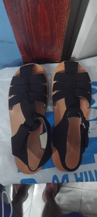Nr,sandálias confortáveis preta
