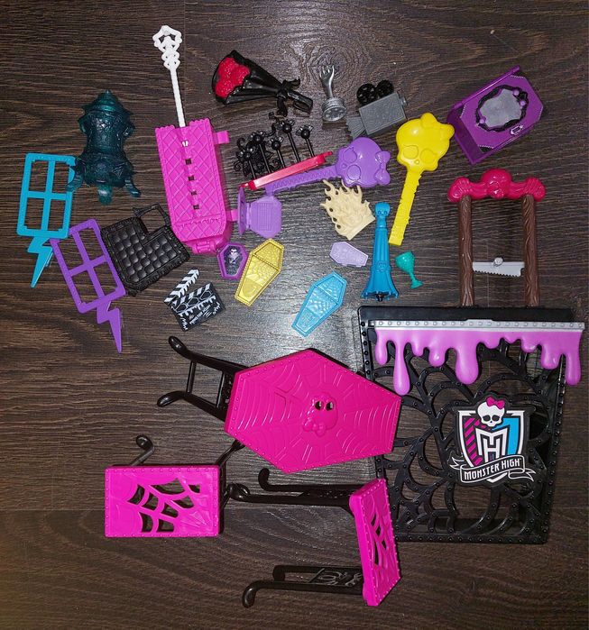 ВЕЛИЧЕЗНИЙ ЛОТ! Monster High (Монстер Хай) Меблі ОРИГІНАЛ б/в
