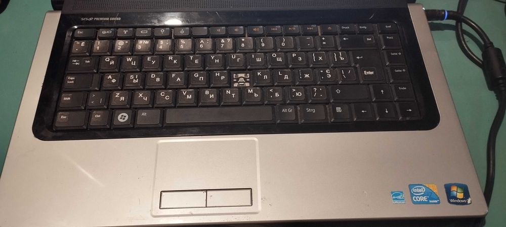 Ноутбук 15.6" Dell PP39L i7 Q720 - 1.6Ghz/4Gb/HDD500Gb