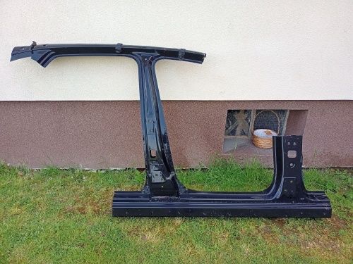 Poszycie Prawy Przód MERCEDES GLC W253