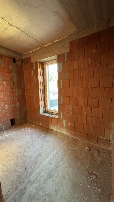 Готовый дом на против парка Дубки. Газ и центральные коммуникации