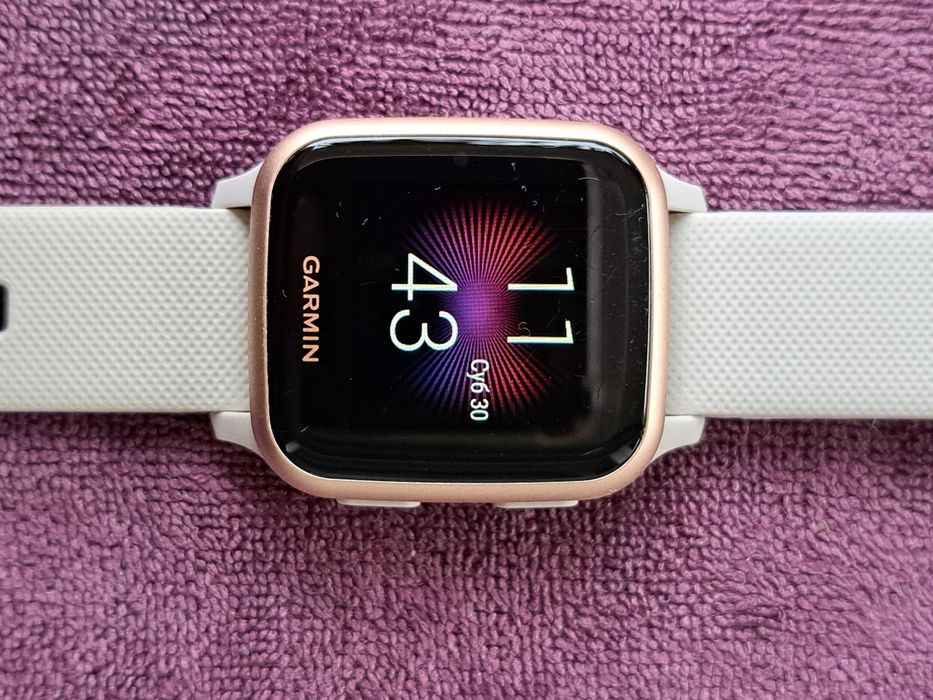 Garmin venu SQ music Смарт годинник