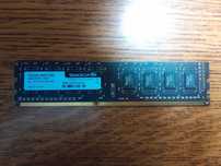 Pamięc RAM DDR3 4GB .