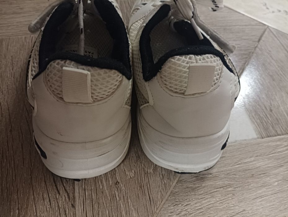 Кросівки для хлопчика 34 р