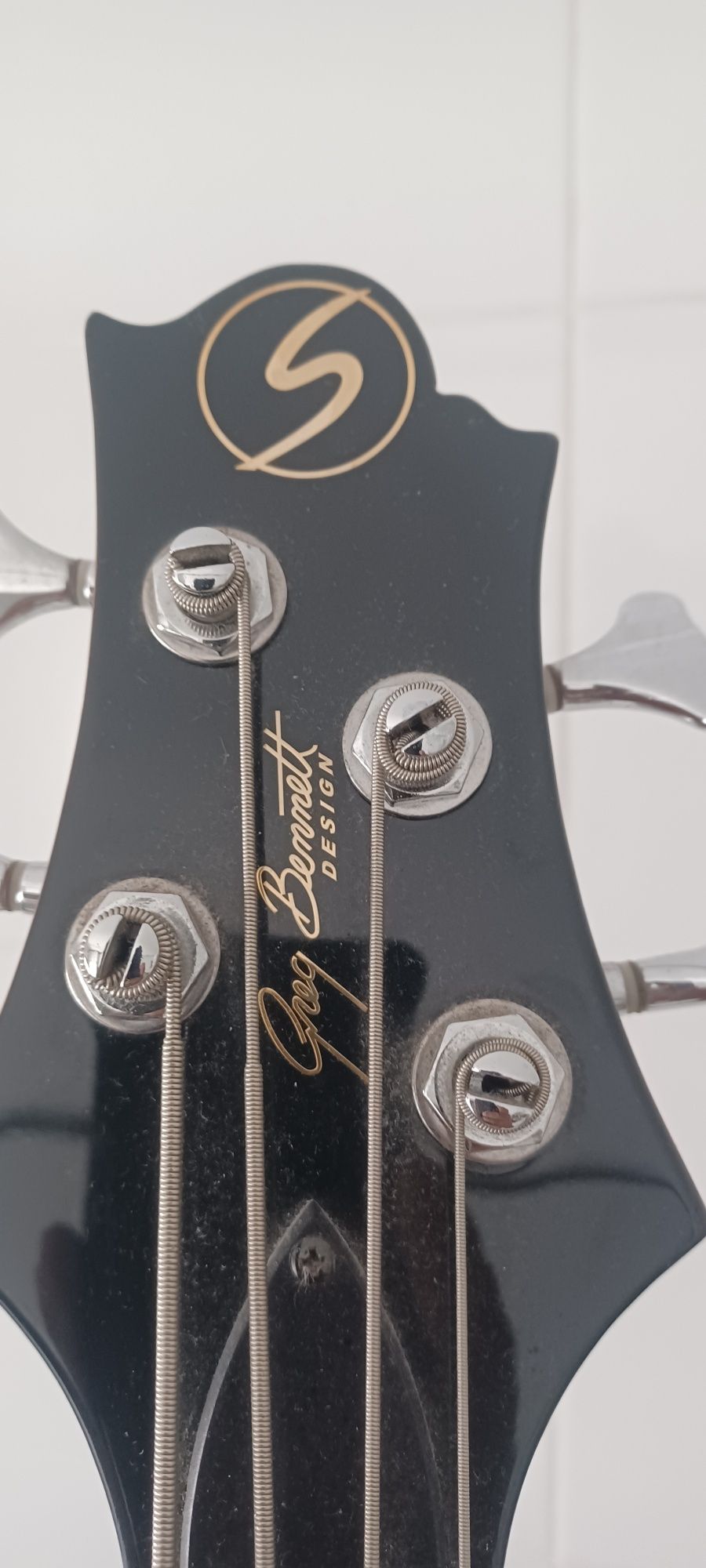 Baixo samick semi acoustic greg bennett