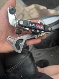 Задний переключатель скорости SHIMANO