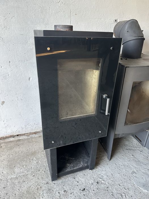 Kominek wolno stojacy 7kw
