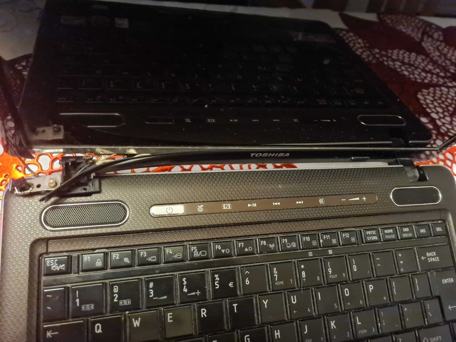Toshiba Satellite U500-10K