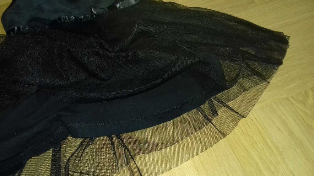 86 tiulowa czarna sukienka wizytowa świąteczna