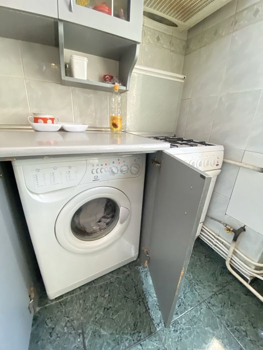 Здається подобово двокімнатна  квартира!! Документи