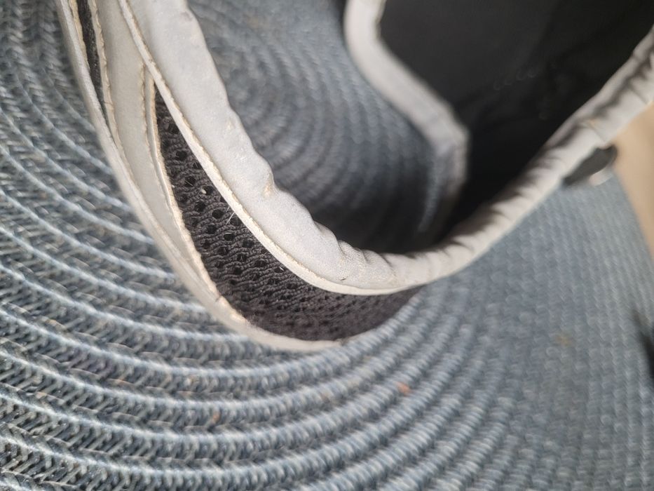 Czarne szelki bezuciskowe S