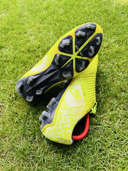 Korki Nike Phantom Venom Elite FG - 43