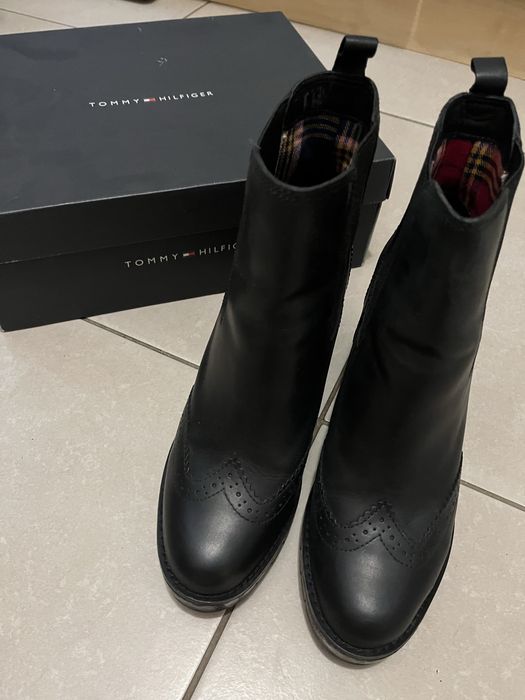 Продам ботильйони р.39