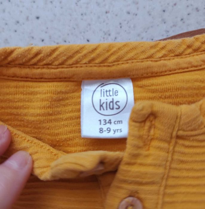 Sześć bluzek dla chlopca