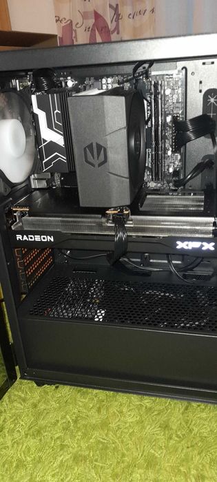Komputer gamingowy BEZ LEDÓW POD FPSY. RX9060xt. Amd 5 8400f.