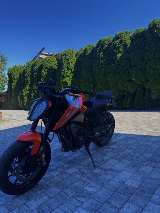 KTM DUKE 790 A2 2023 rok