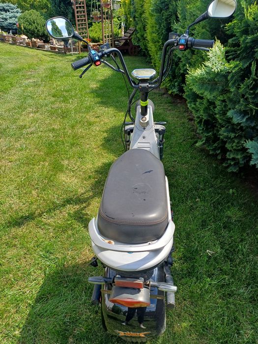 Hulajnoga elektryczna