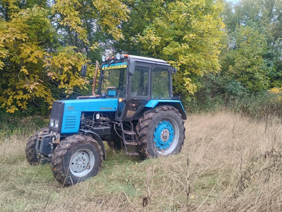 Трактор Беларус 892