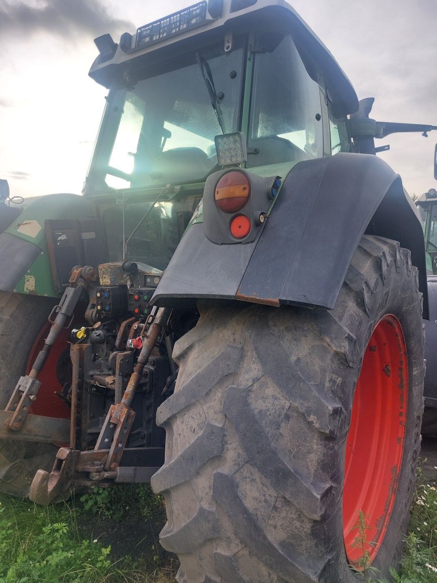 Ciągnik FENDT 916 VARIO 2002 rok