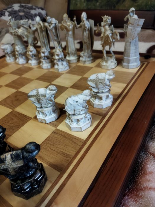 Картина шахматы Гарри Поттер доска. Ручная работа фигуры покупные