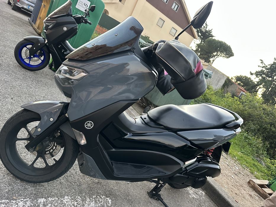 Nmax125 Yamaha………………