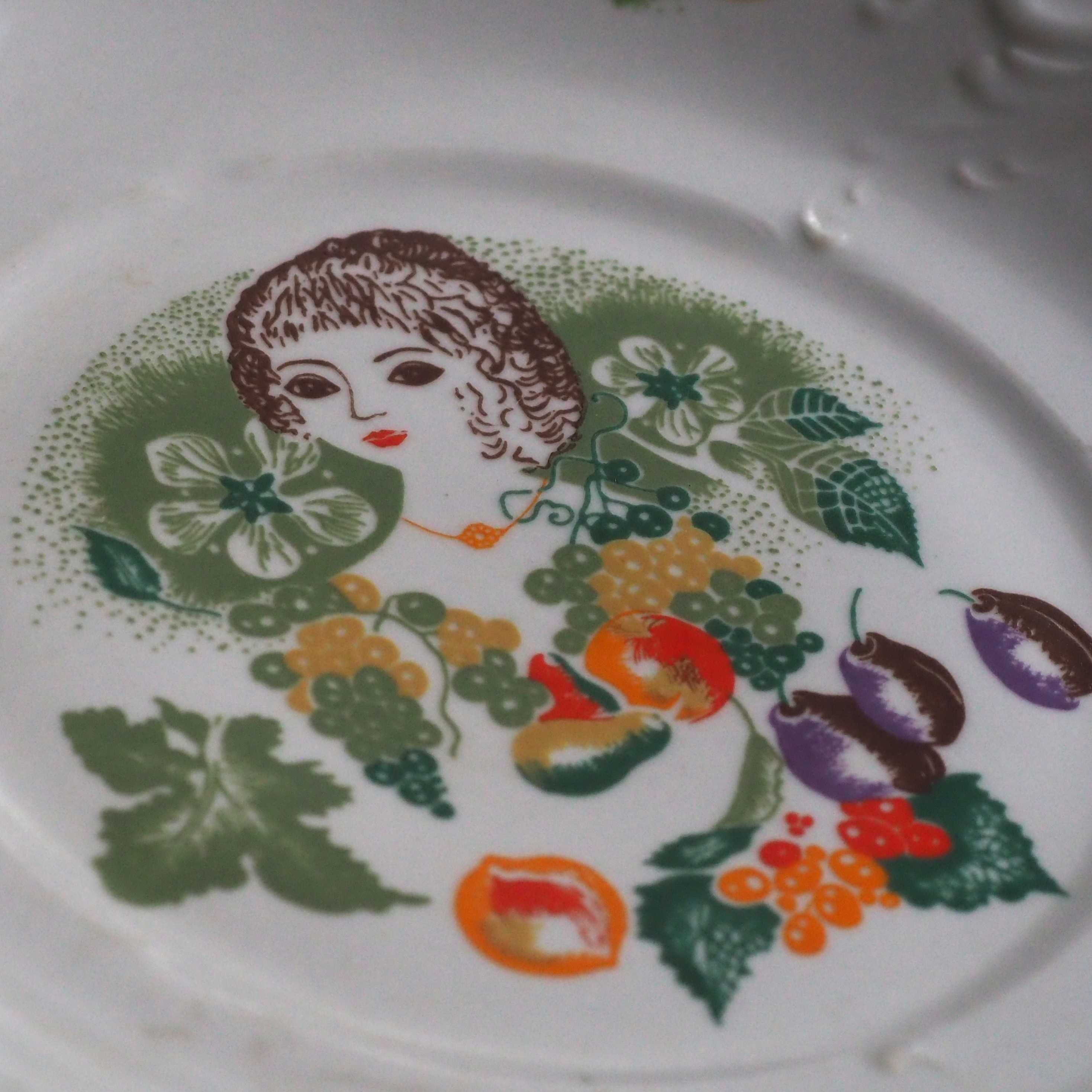 Patera na owoce, PRL ręcznie malowana  porcelana Wałbrzych