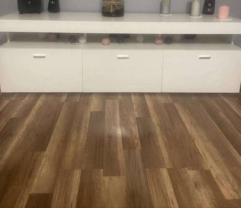 Mebloscianka na telewizor