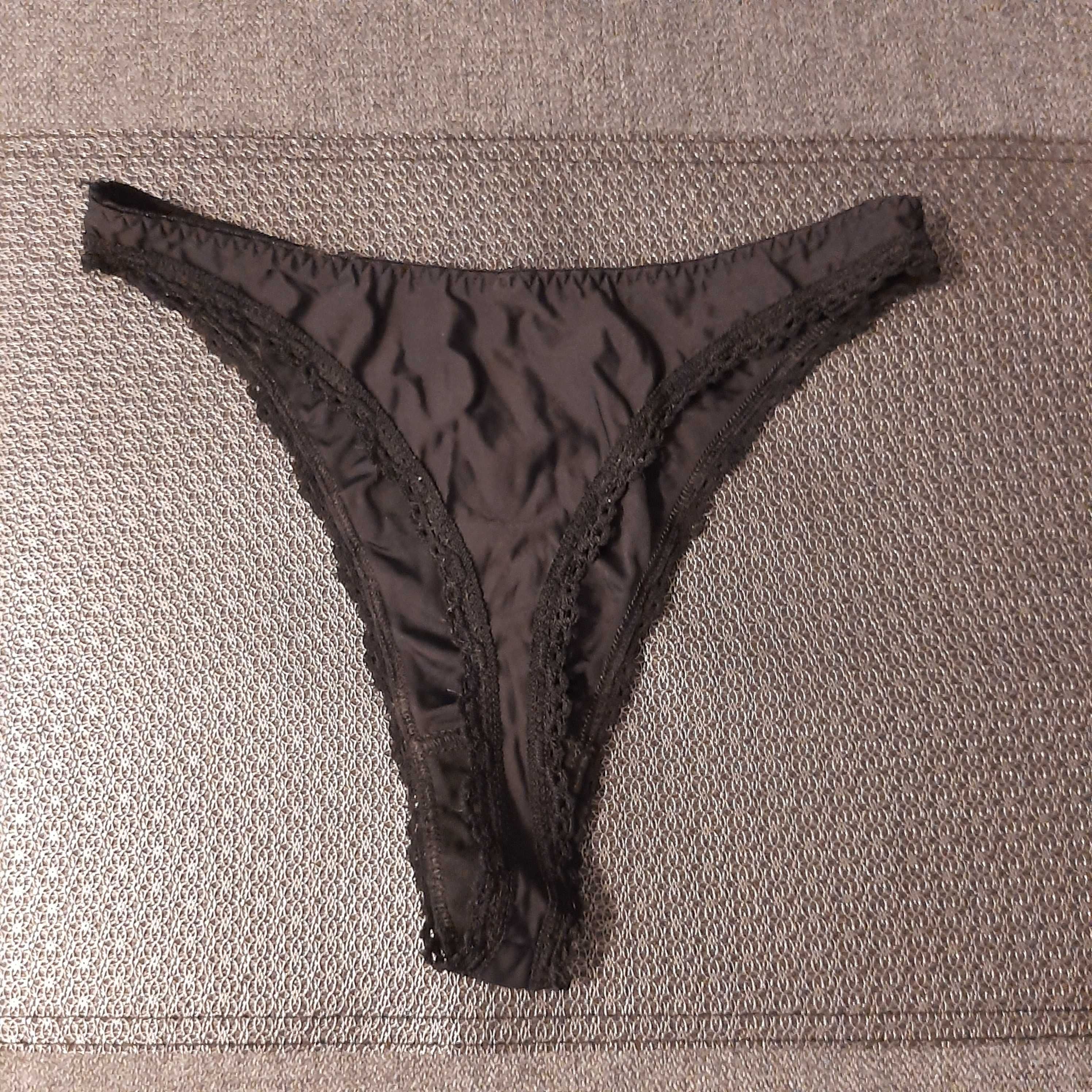 Majtki stringi uniwersalne