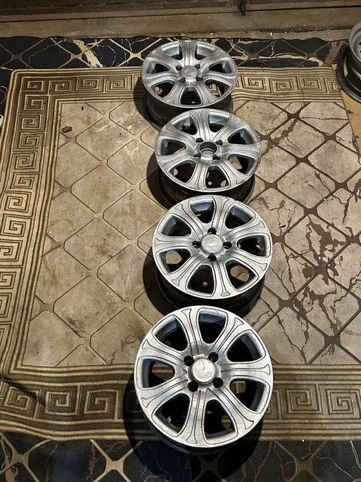 Диски r14 в хорошем состояни