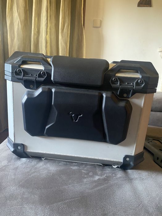 Top Case Sw Motech c/ suporte Troca