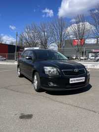 Toyota avensis 2.2 diesel 2006