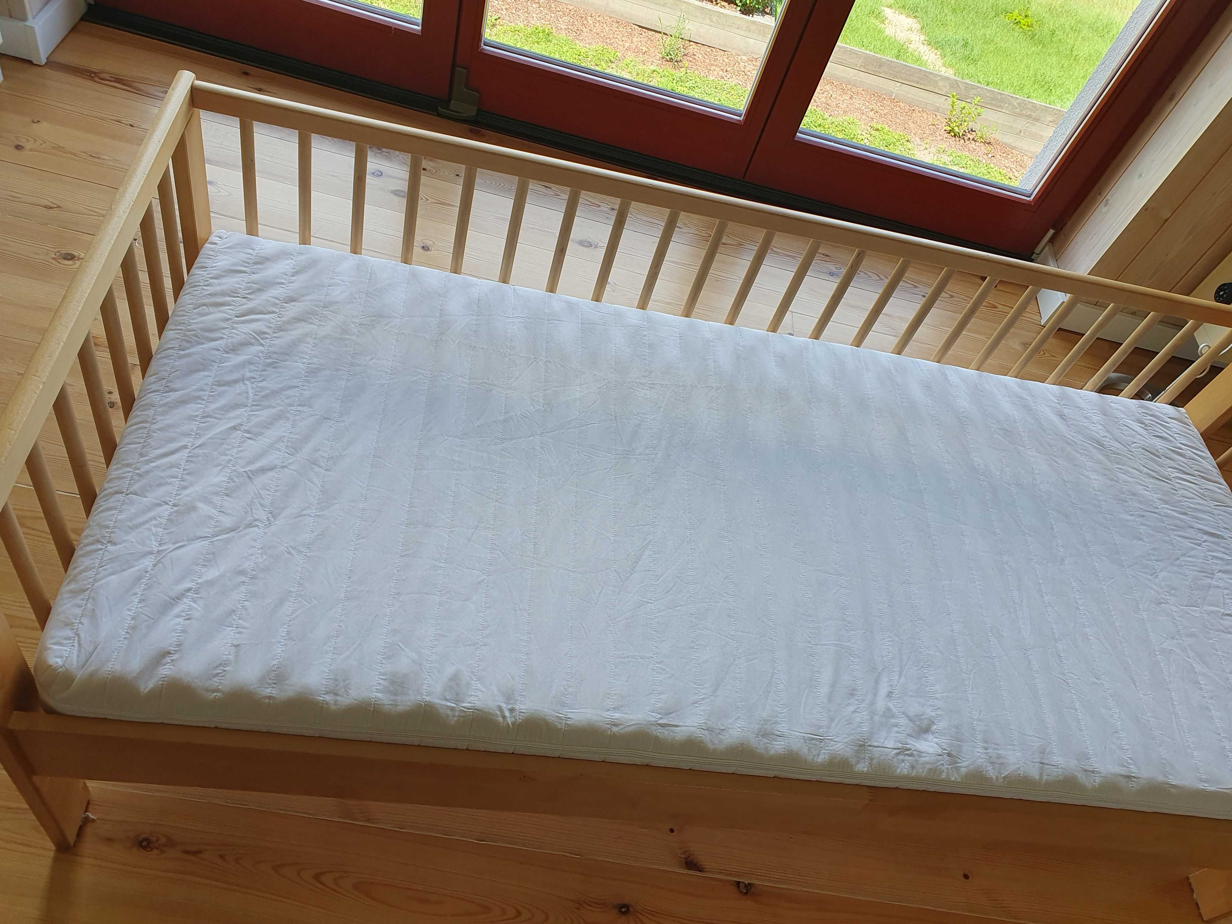 Łóżko dziecięce IKEA Gulliver 70 x 160 cm + materac + ochraniacz