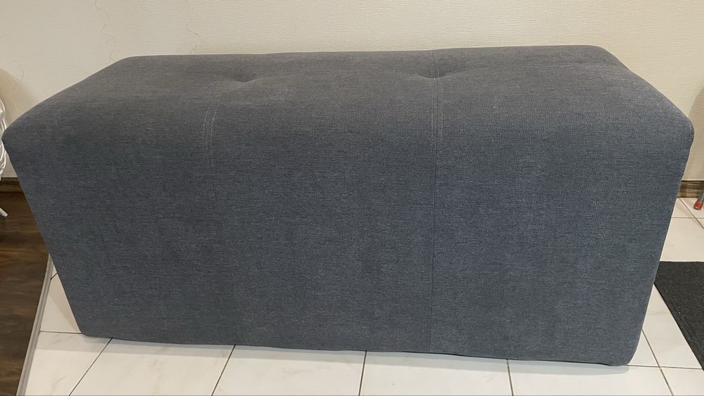 Пуфік, диван, мʼякі меблі