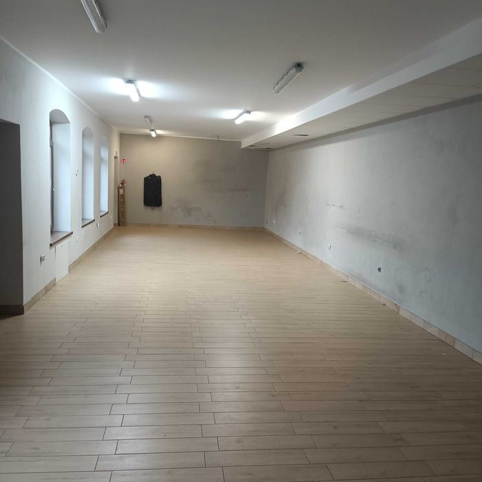 Mieszkanie duże 80m2 lub działalność gosp.