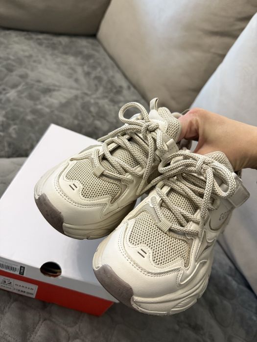 Кросівки для дівчинки бежеві Apawwa 20,5 см 32 р