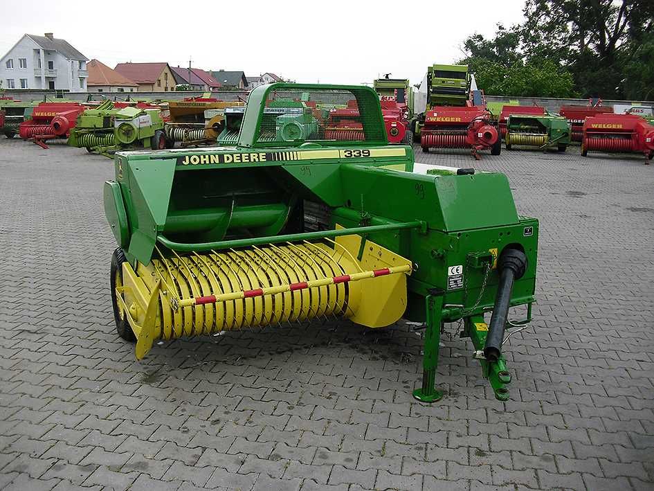 Пресс подборщик John Deere 339 (Тюкопрес, Прес підбирач)