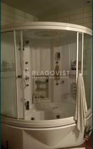 ОБОЛОНЬ Левка Лукяненка,21корп6 13(15) ремонт 121м 205000дол